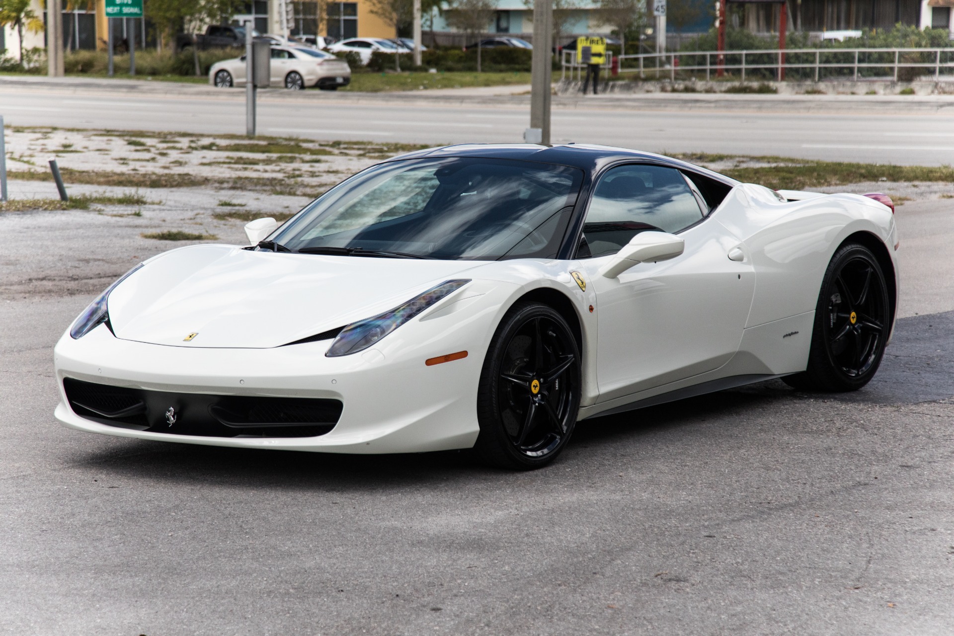 2011 ferrari 458 italia price