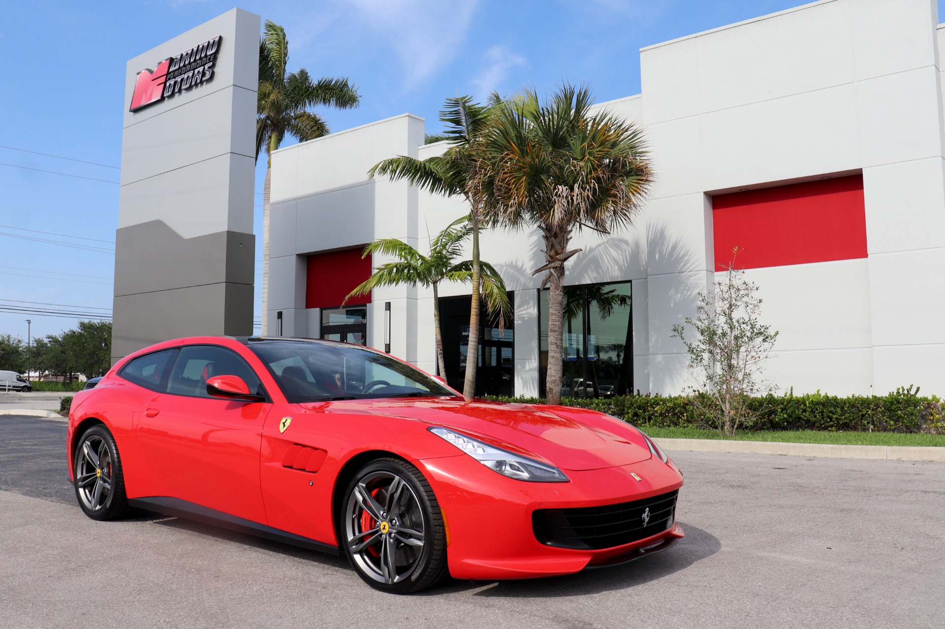 Ferrari Gtc4lusso Red