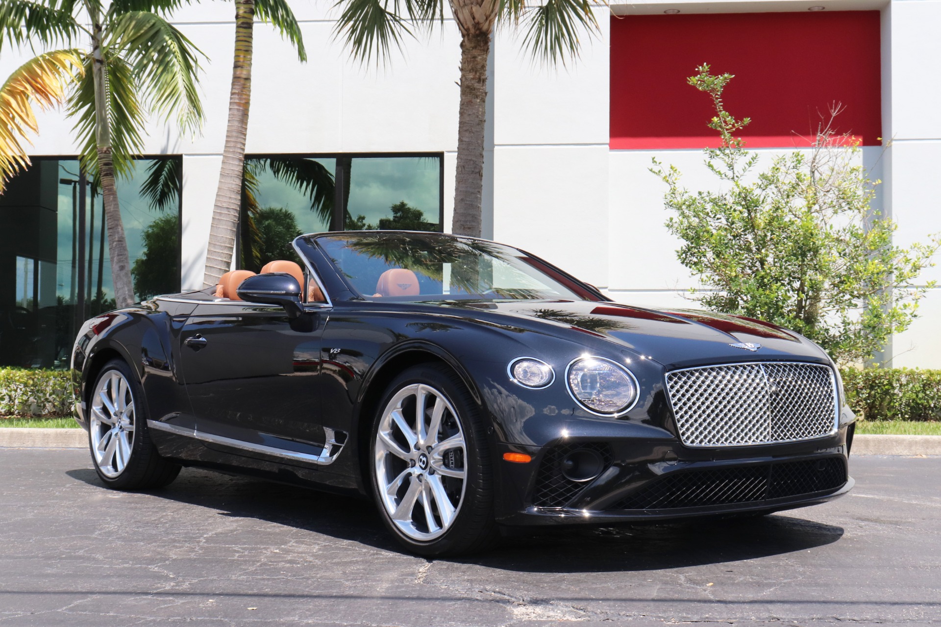 Used 2021 Bentley Continental GT V8 Convertible For Sale ($224,900 ...