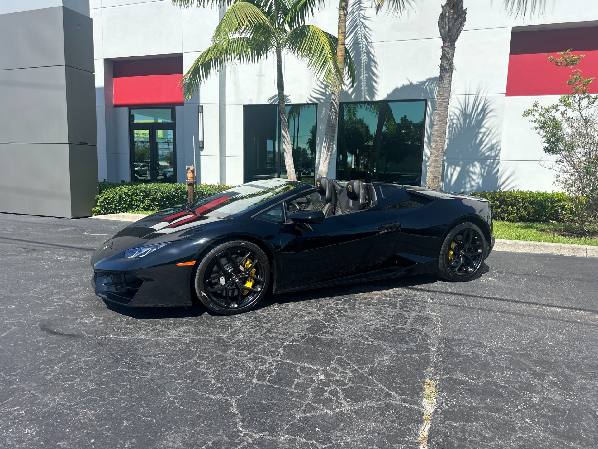 Used 2019 Lamborghini Huracan LP 580-2 Spyder For Sale ($219,900 ...